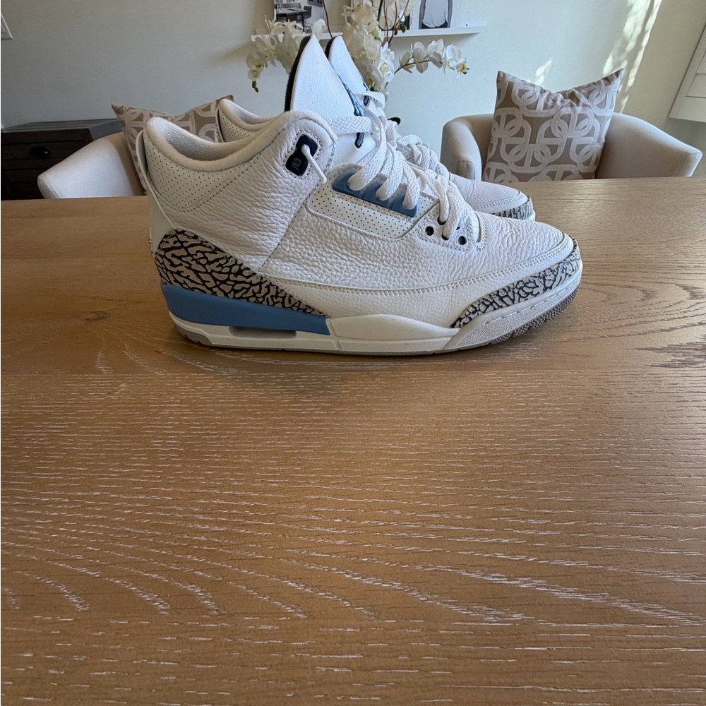 Jordan White and Light Blue Retro 3s - Picture 2 of 5